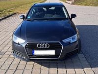 Gebraucht Audi A4 150 PS (110 kW) 2016 Blau Kombi