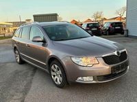 Gebraucht Skoda Superb Ambition 125 PS (91 kW) 2010 Violett Kombi