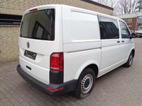 Gebraucht VW Transporter 102 PS (75 kW) 2018 Weiß Van