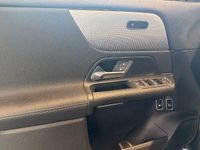 Gebraucht Mercedes GLA250 160 PS (117 kW) 2020 Grau SUV