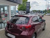 Gebraucht Mazda 2 Exclusive 75 PS (55 kW) 2023 Deep crimson Kleinwagen