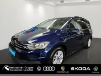 Gebraucht VW Touran Comfortline 150 PS (110 kW) 2023 Atlantik blue metallic Van / Kleinbus