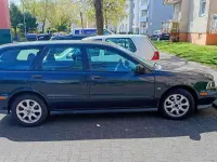 Occasion Volvo V40 109 ch (80 kW) 1999 Noir Break