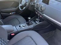 Gebraucht Audi A3 Attraction 125 PS (91 kW) 2015 Schwarz Kleinwagen