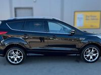 Gebraucht Ford Kuga Individual 182 PS (133 kW) 2016 Schwarz SUV