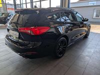 Usata Ford Focus ST-Line 150 CV (110 kW) 2019 Nero Station wagon