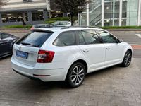 gebraucht Skoda Octavia Drive 2.0TDI DSG /Navi/ACC/Klimaaut/LM/