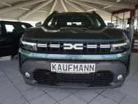 Neu Dacia Duster Journey 158 PS (116 kW) 2026 Grün SUV