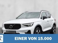 Gebraucht Volvo XC40 Plus 197 PS (144 kW) 2023 Weiß metallic SUV