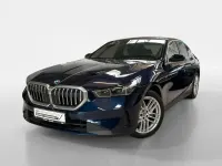 Gebraucht BMW 540 Sport Line 303 PS (222 kW) 2024 Blau Limousine