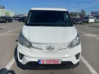 Begagnad Maxus eDeliver 3 117 kW (160 HK) 2023 Vit Van