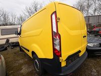 Second-hand Ford Transit Custom 105 CP (77 kW) 2018 Galben Monovolum
