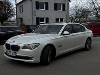 Gebraucht BMW 750L 555 PS (408 kW) 2009 Weiß Limousine