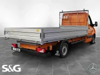 Używany Mercedes Sprinter 170 KM (125 kW) 2026 Pomarańczowy Van