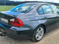 Gebraucht BMW 320 143 PS (105 kW) 2008 Schwarz Limousine