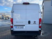 Gebraucht Fiat E-Ducato 89 kW (122 PS) 2022 Ducato weiß Van / Kleinbus