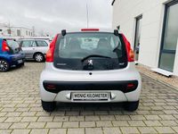 Gebraucht Peugeot 107 68 PS (50 kW) 2011 Silber Kleinwagen