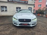 Gebraucht Jaguar XE Prestige 200 PS (147 kW) 2015 Weiß Limousine