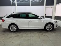 Neu Skoda Octavia Selection 150 PS (110 kW) 2026 Moon weis metallic 2y2y Kombi