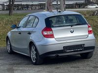 Gebraucht BMW 118 129 PS (94 kW) 2005 Silber Kleinwagen