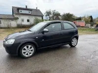 Używany Opel Corsa 75 KM (55 kW) 2003 Czarny Hatchback