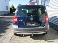 Używany Skoda Yeti Ambition 140 KM (102 kW) 2010 Niebieski SUV