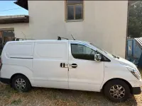 Gebraucht Hyundai H-1 135 PS (99 kW) 2013 Weiß Van / Kleinbus