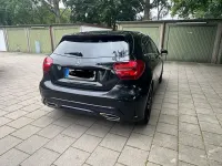 Gebraucht Mercedes A200 AMG line 156 PS (114 kW) 2016 Schwarz Kleinwagen