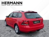 Gebraucht VW Golf VI Match 122 PS (89 kW) 2012 Rot Kleinwagen