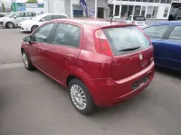 Gebraucht Fiat Grande Punto Dynamic 95 PS (69 kW) 2009 Amarantrot Kleinwagen