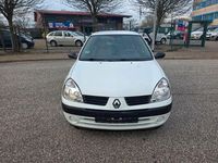 Gebraucht Renault Clio II Campus 58 PS (42 kW) 2006 Weiß Limousine