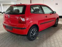 Gebraucht VW Polo 75 PS (55 kW) 2002 Rot Kleinwagen