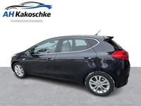 Gebraucht Kia Ceed DREAM-TEAM Edition 99 PS (72 kW) 2013 (1k) zilinaschwarz met. Kleinwagen