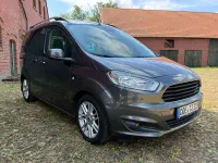 Gebraucht Ford Tourneo Courier Titanium 101 PS (74 kW) 2017 Grau Van / Kleinbus