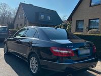 Gebraucht Mercedes E350 292 PS (214 kW) 2009 Braun Limousine