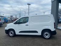 Gebraucht Toyota Proace 102 PS (75 kW) 2022 Weiß Van / Kleinbus