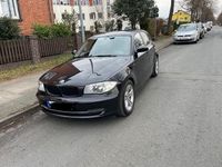 Gebraucht BMW 118 Sport Line 143 PS (105 kW) 2008 Schwarz Kleinwagen