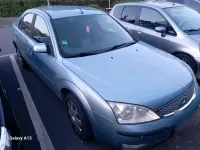 Gebraucht Ford Mondeo 110 PS (80 kW) 2005 Blau Limousine