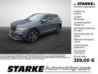 Gebraucht VW Tiguan Elegance 150 PS (110 kW) 2023 Weiß (oryxweiß perlmutteffekt) SUV