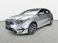 Gebraucht Kia Ceed Spirit 140 PS (102 kW) 2024 Silber Kleinwagen