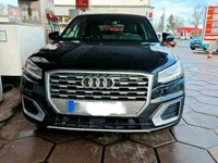 gebraucht Audi Q2 S-Line mit Rückfahrkamera, Teilleder