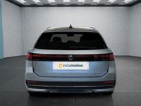 Gebraucht VW Passat 204 PS (150 kW) 2025 Silber Kombi