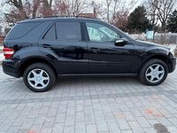 Gebraucht Mercedes ML320 224 PS (164 kW) 2007 Schwarz SUV