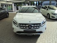 Gebraucht Mercedes GLA180 Urban 122 PS (89 kW) 2019 Weiß SUV