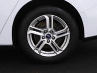 Gebraucht Ford Focus 120 PS (88 kW) 2020 Weiß Kombi