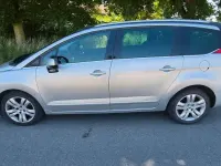 Gebraucht Peugeot 5008 163 PS (119 kW) 2012 Silber Van / Kleinbus