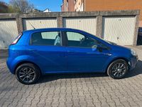 Gebraucht Fiat Punto Evo 77 PS (56 kW) 2012 Blau Kleinwagen