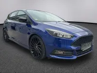 Gebraucht Ford Focus ST 250 PS (183 kW) 2017 Blau Kleinwagen