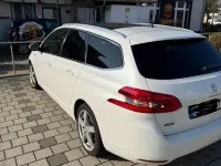 Gebraucht Peugeot 308 SW Allure 131 PS (96 kW) 2015 Weiß Kombi