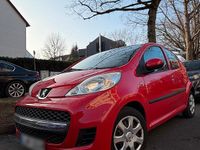 Gebraucht Peugeot 107 68 PS (50 kW) 2011 Rot Kleinwagen